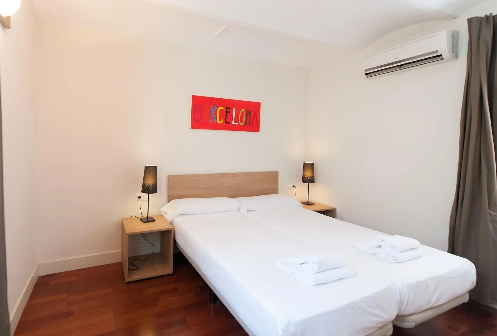 Casa Dover Apartments Barselona İspanya
