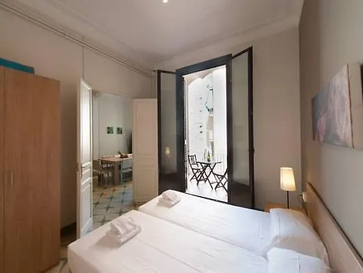 Casa Dover Apartments Barselona 0*,  İspanya